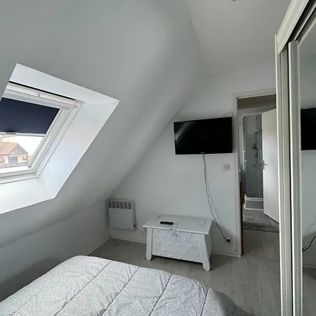 Comfortable Duplex With Furnished Balcony Apartment